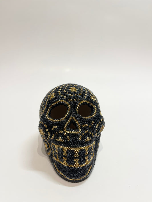 Small skull back and gold